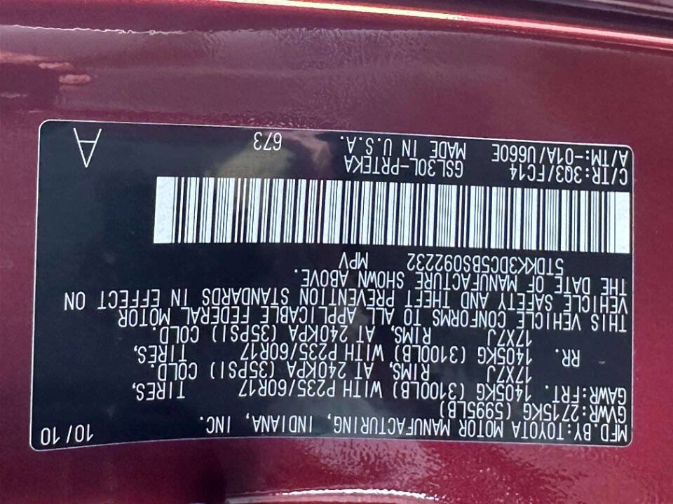 Used 2011 Toyota Sienna LE FWD image 36