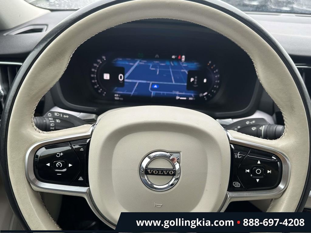 Used 2024 Volvo S60 B5 Core image 19