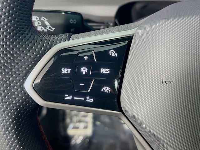 Used 2023 Volkswagen GTI Autobahn image 17