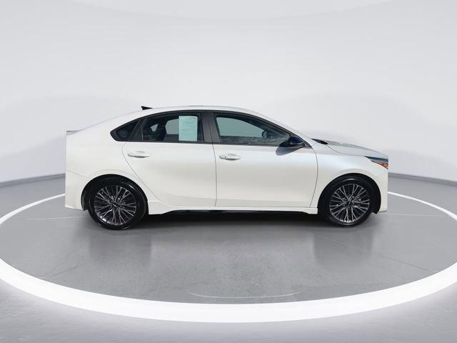 Used 2024 Kia Forte GT-Line image 10