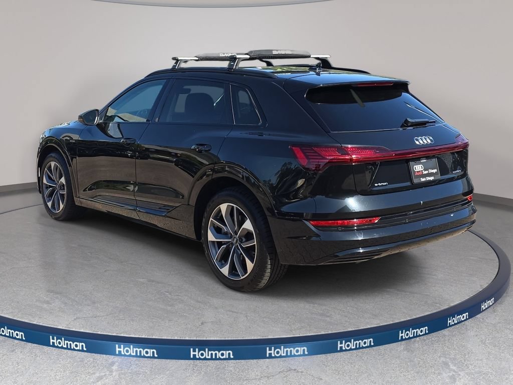 Used 2021 Audi e-tron Premium w/ Black Optic Package AWD/4WD image 8