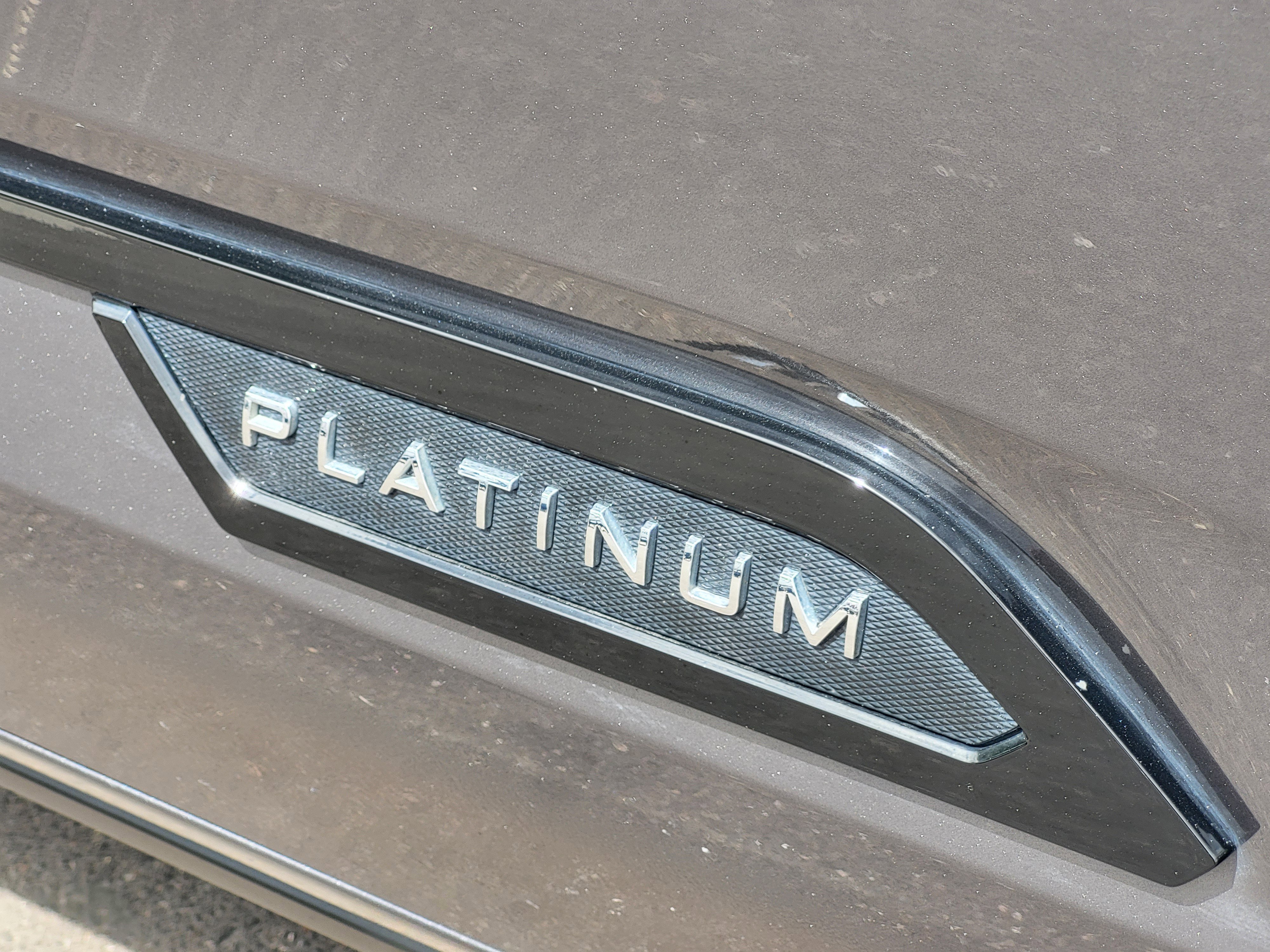 Used 2023 Toyota Tundra Platinum w/ Advanced Package AWD/4WD image 9