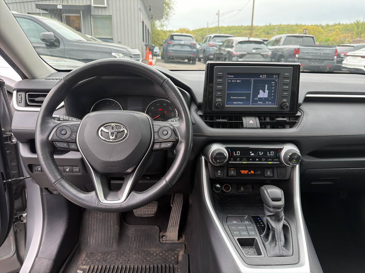 Used 2019 Toyota RAV4 XLE w/ Convenience Package AWD/4WD image 25