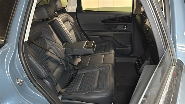 New 2026 Lincoln Nautilus Reserve image 11