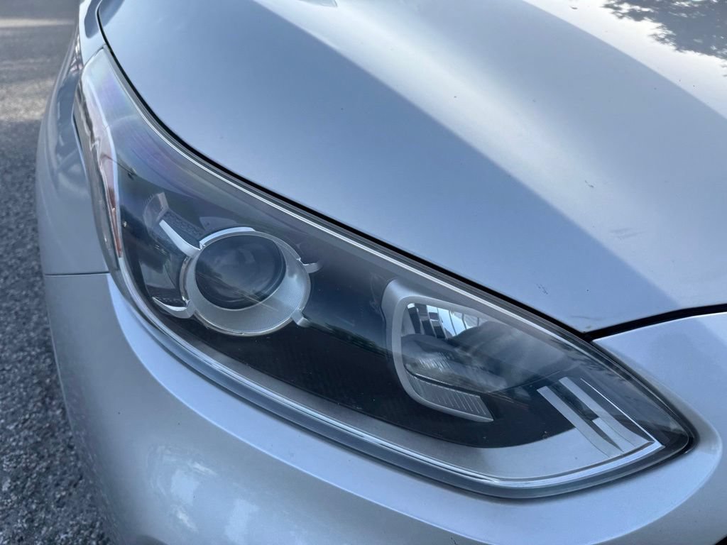 Used 2020 Kia Forte LXS FWD image 4
