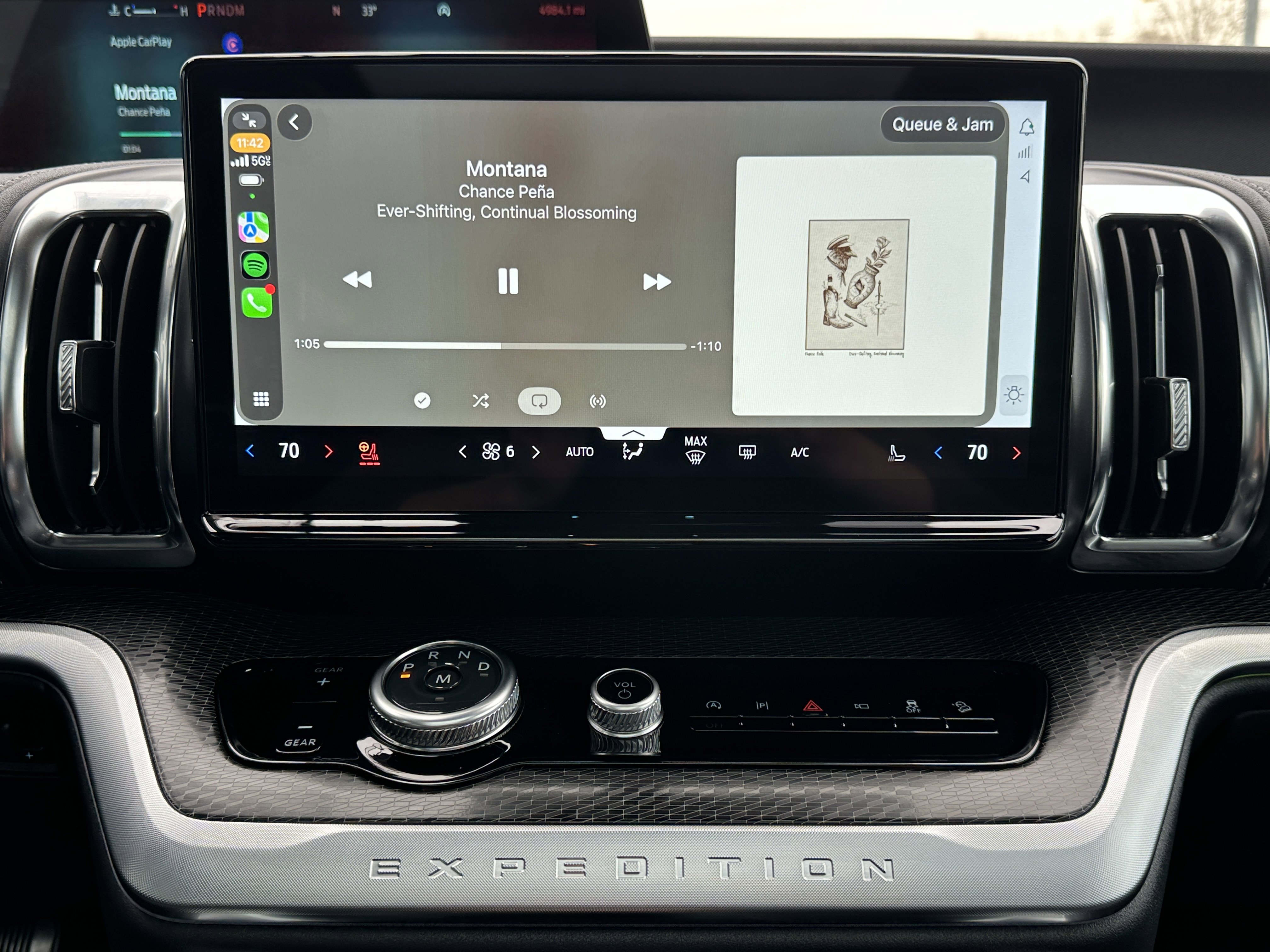 Used 2025 Ford Expedition Platinum w/ Stealth Appearance Package AWD/4WD image 44