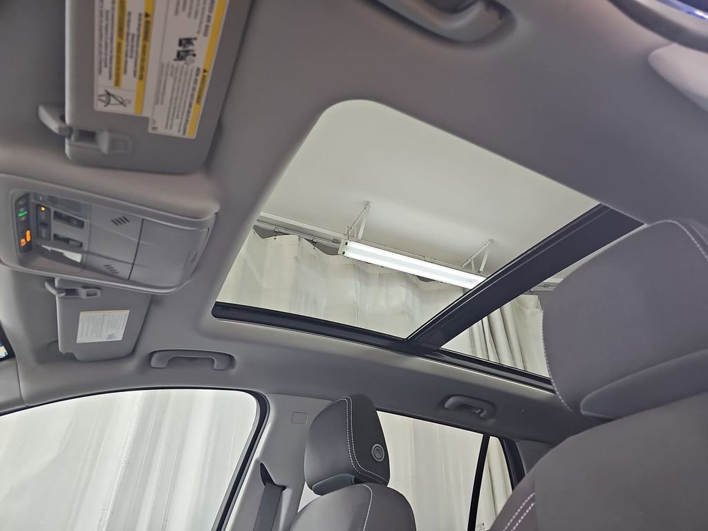 Certified 2022 GMC Terrain SLE w/ Driver Convenience Package image 33