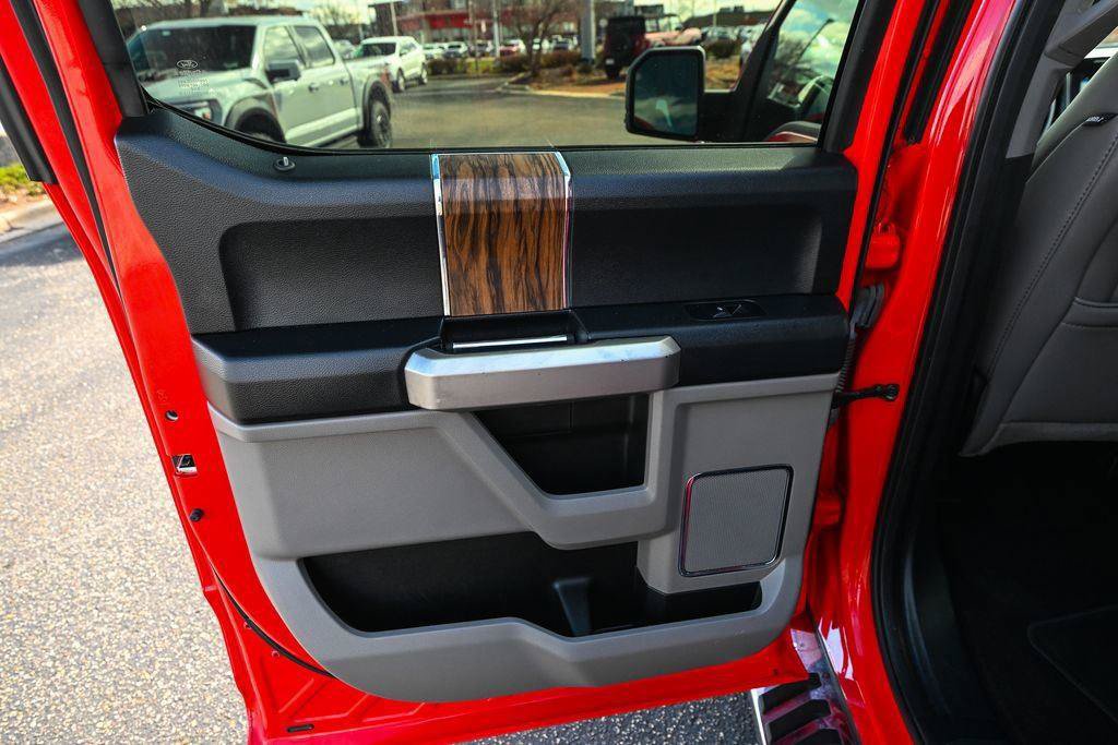 Used 2019 Ford F150 Lariat AWD/4WD image 23
