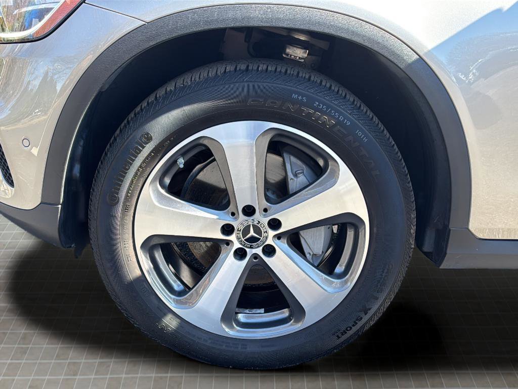 Used 2020 Mercedes-Benz GLC 300 4MATIC image 46