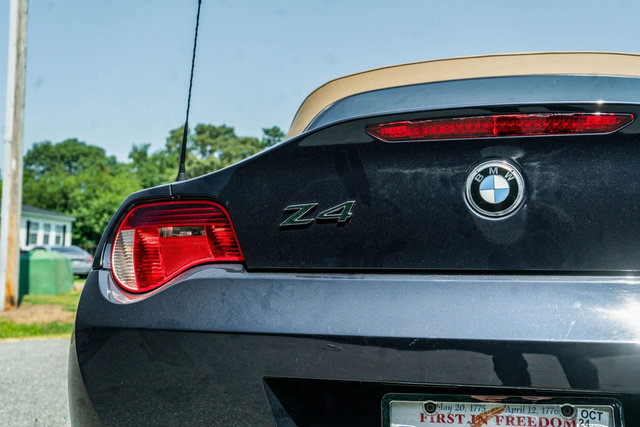 Used 2008 BMW Z4 3.0si image 68