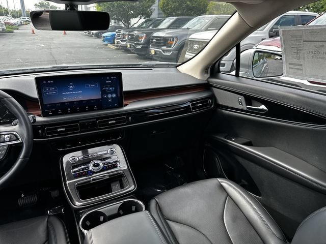 Certified 2023 Lincoln Nautilus Reserve AWD/4WD image 17