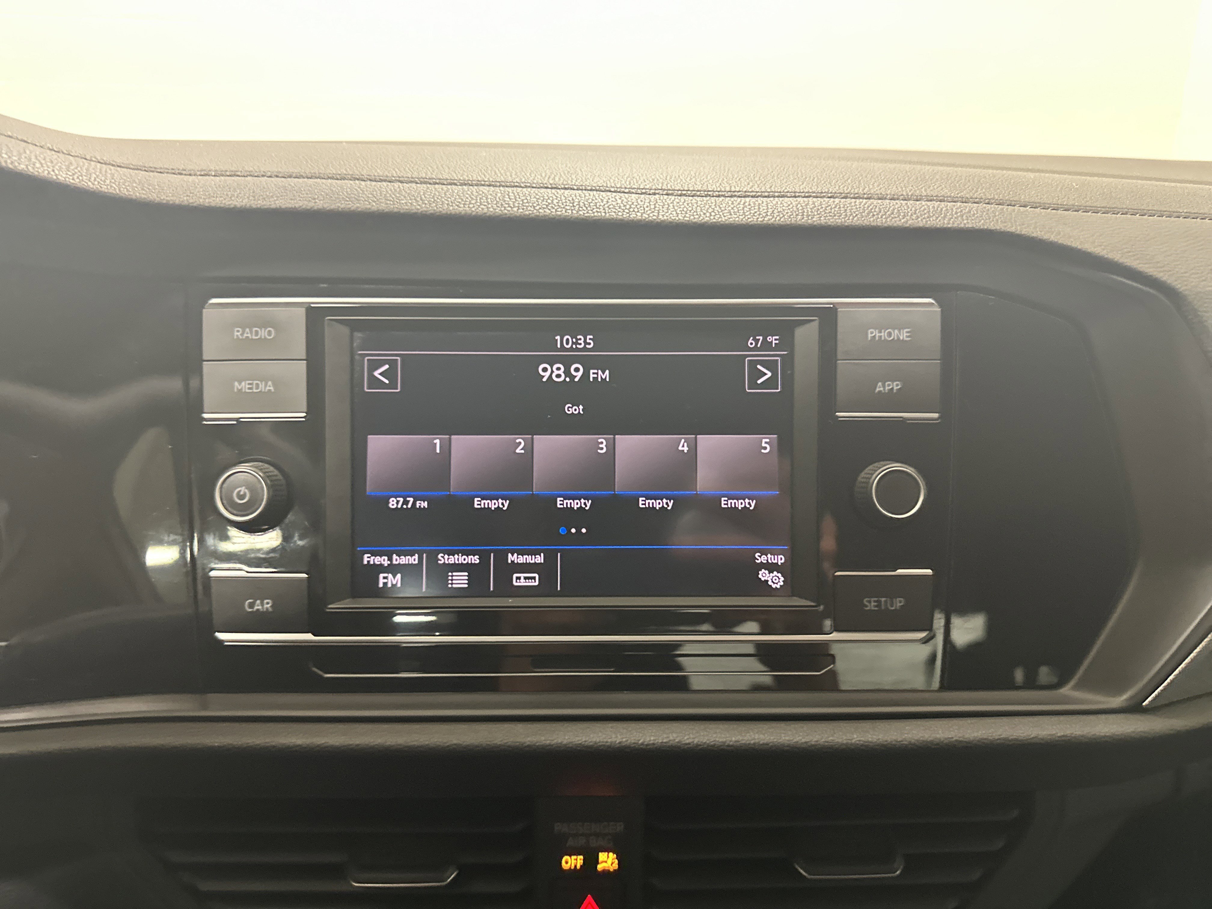 Used 2019 Volkswagen Jetta S w/ Driver Assistance Package image 23