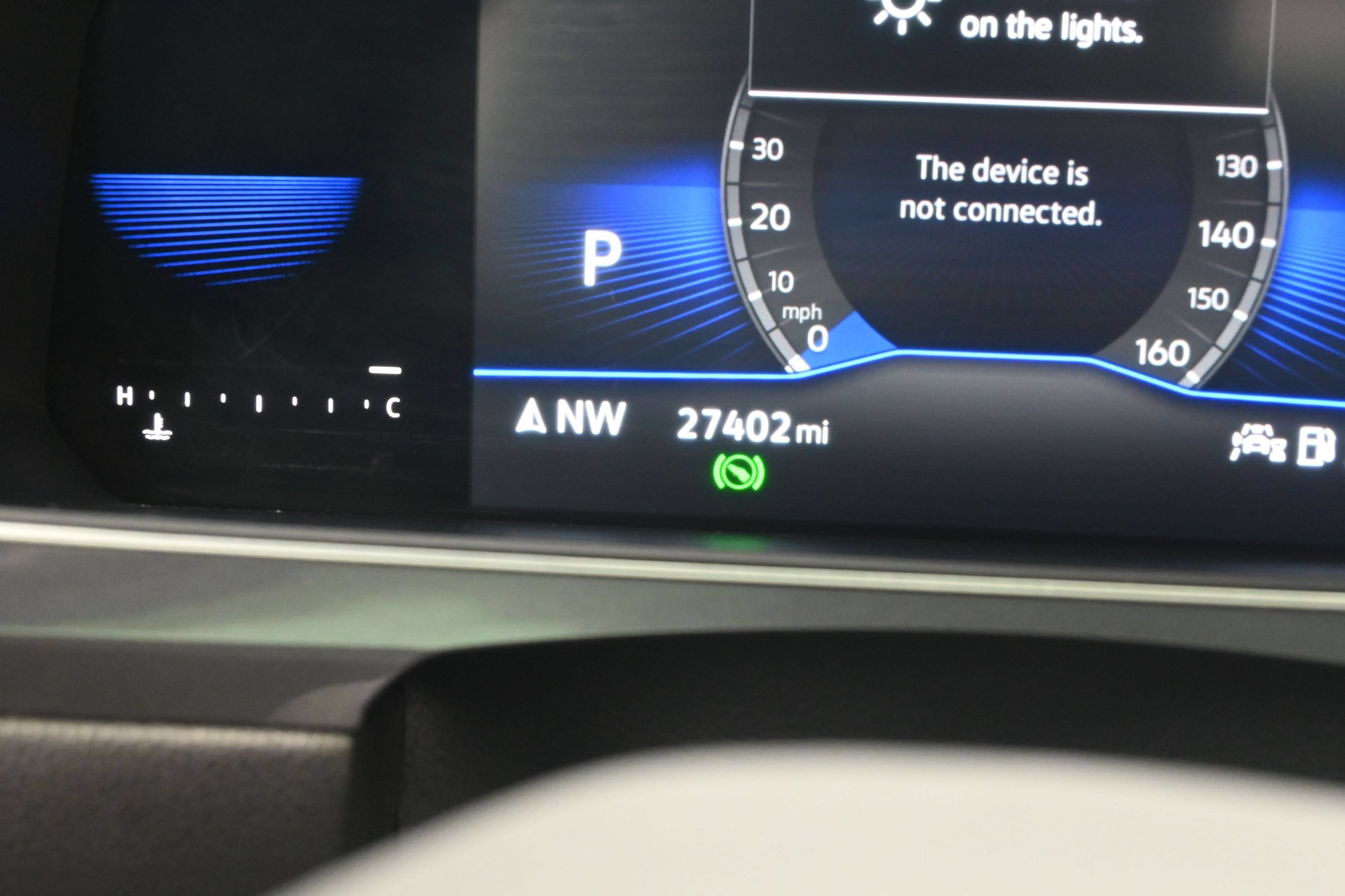Used 2023 Volkswagen Tiguan SE w/ Panoramic Sunroof Package AWD/4WD image 25