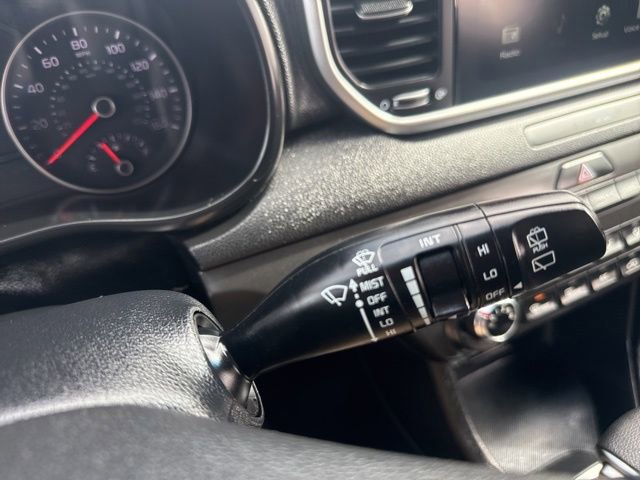 Used 2022 Kia Sportage LX image 25