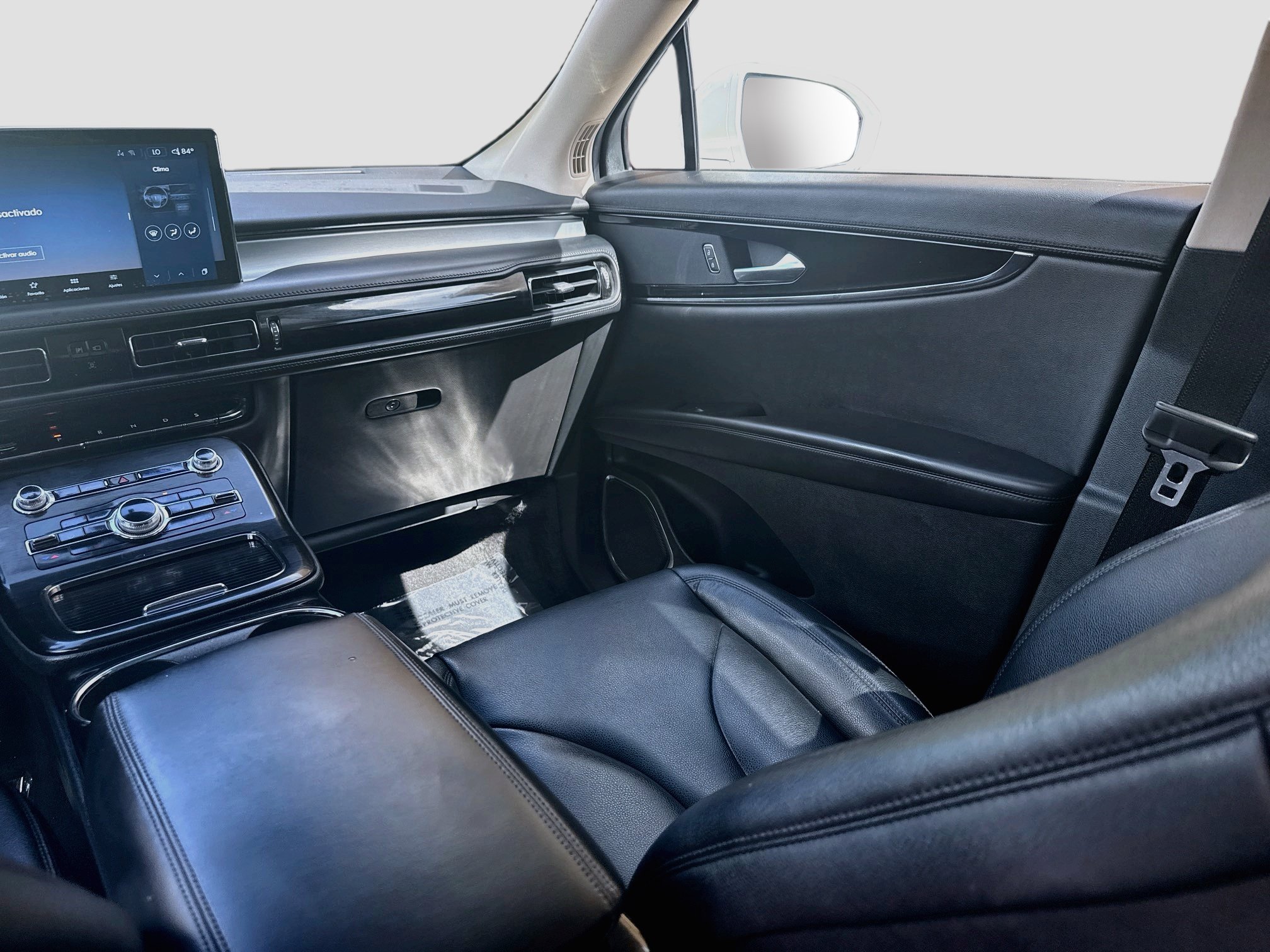 Used 2023 Lincoln Nautilus AWD w/ Premium Package image 21