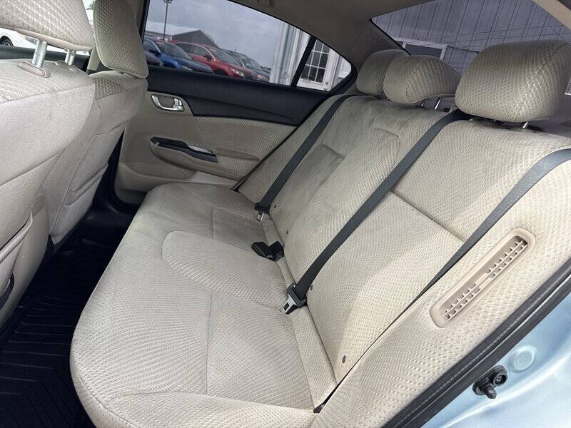 Used 2014 Honda Civic Hybrid Sedan image 19