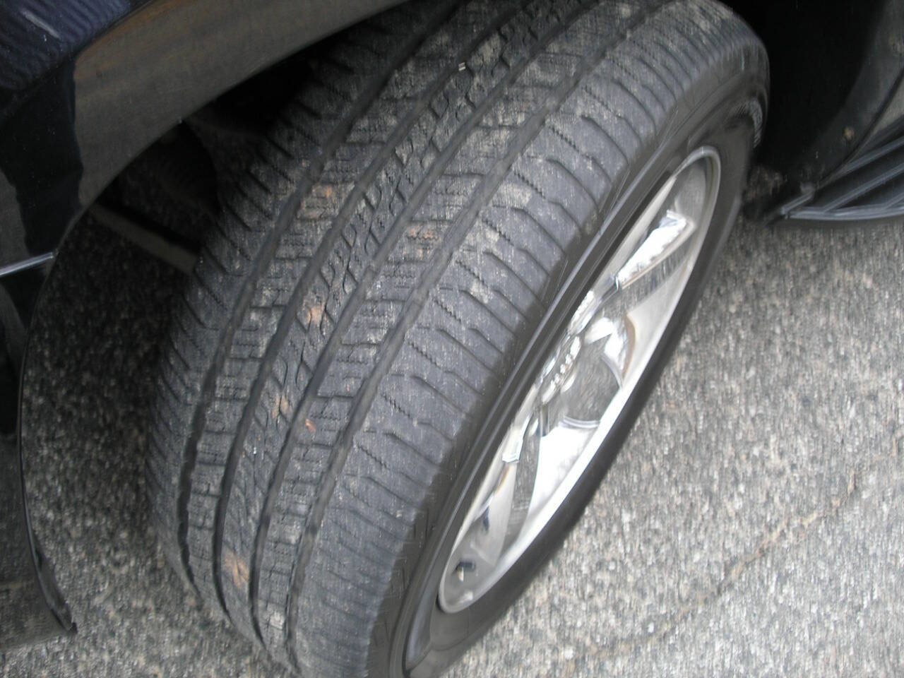 Used 2013 GMC Yukon SLE w/ Convenience Package image 10