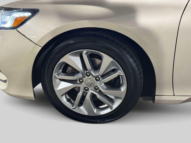Used 2018 Honda Accord LX image 11