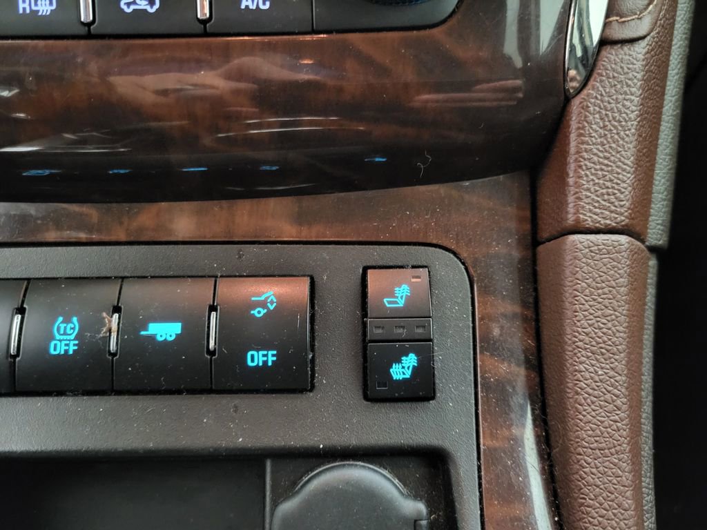 Used 2014 Buick Enclave Leather w/ Trailering Provision Package image 10