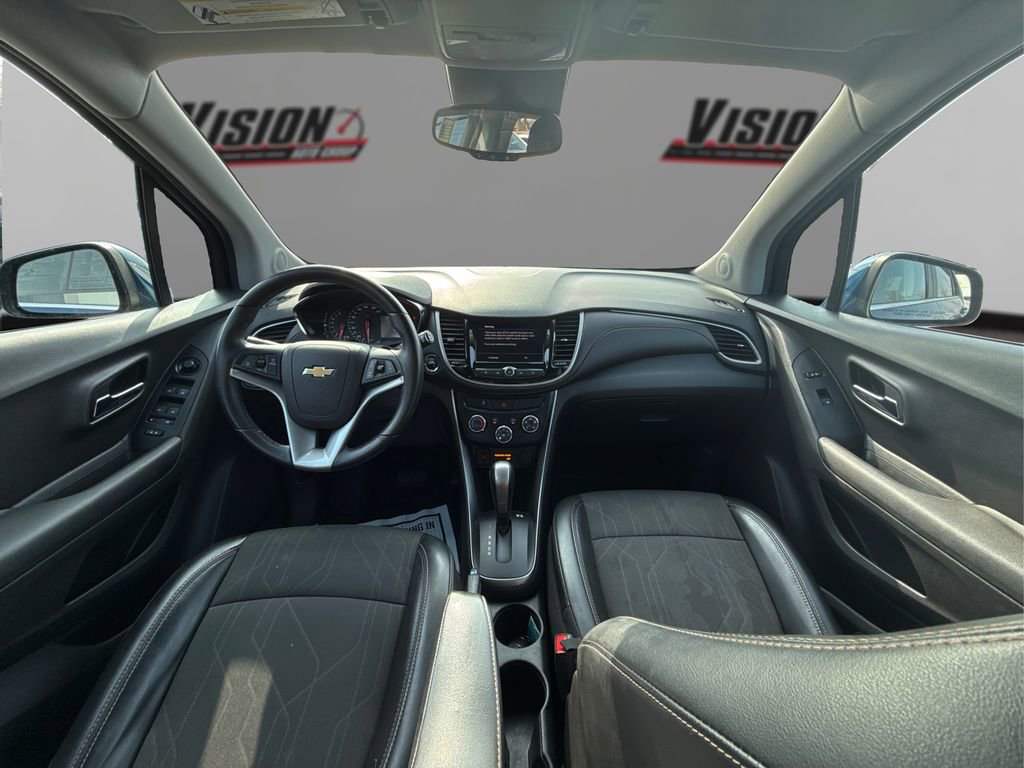 Used 2020 Chevrolet Trax LT w/ Driver Confidence Package image 24