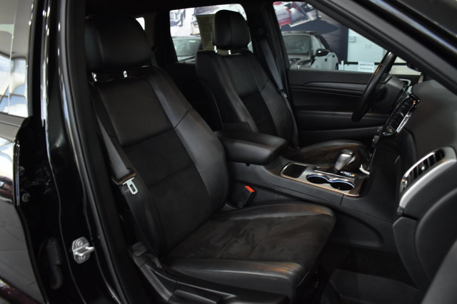 Used 2021 Jeep Grand Cherokee Laredo X AWD/4WD image 14