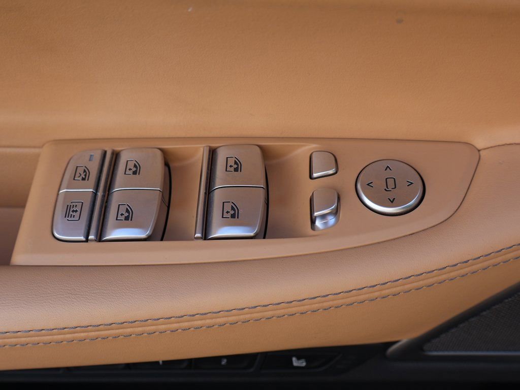 Used 2022 BMW 740i w/ M Sport Package image 46