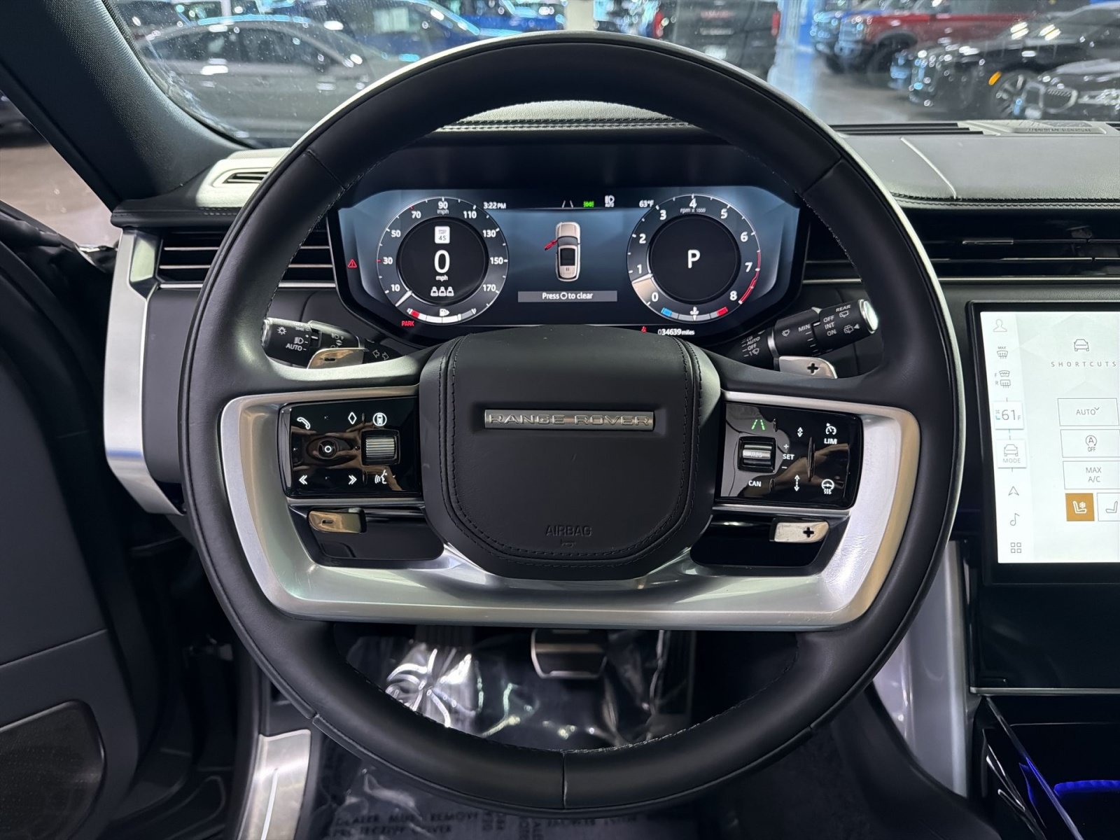 Used 2025 Land Rover Range Rover Long Wheelbase Autobiography AWD/4WD image 21