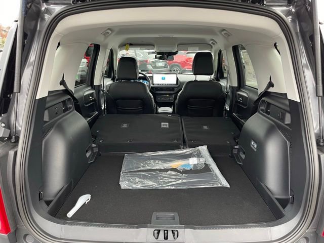 New 2025 Ford Bronco Sport Outer Banks w/ Topo Graphic Package image 25