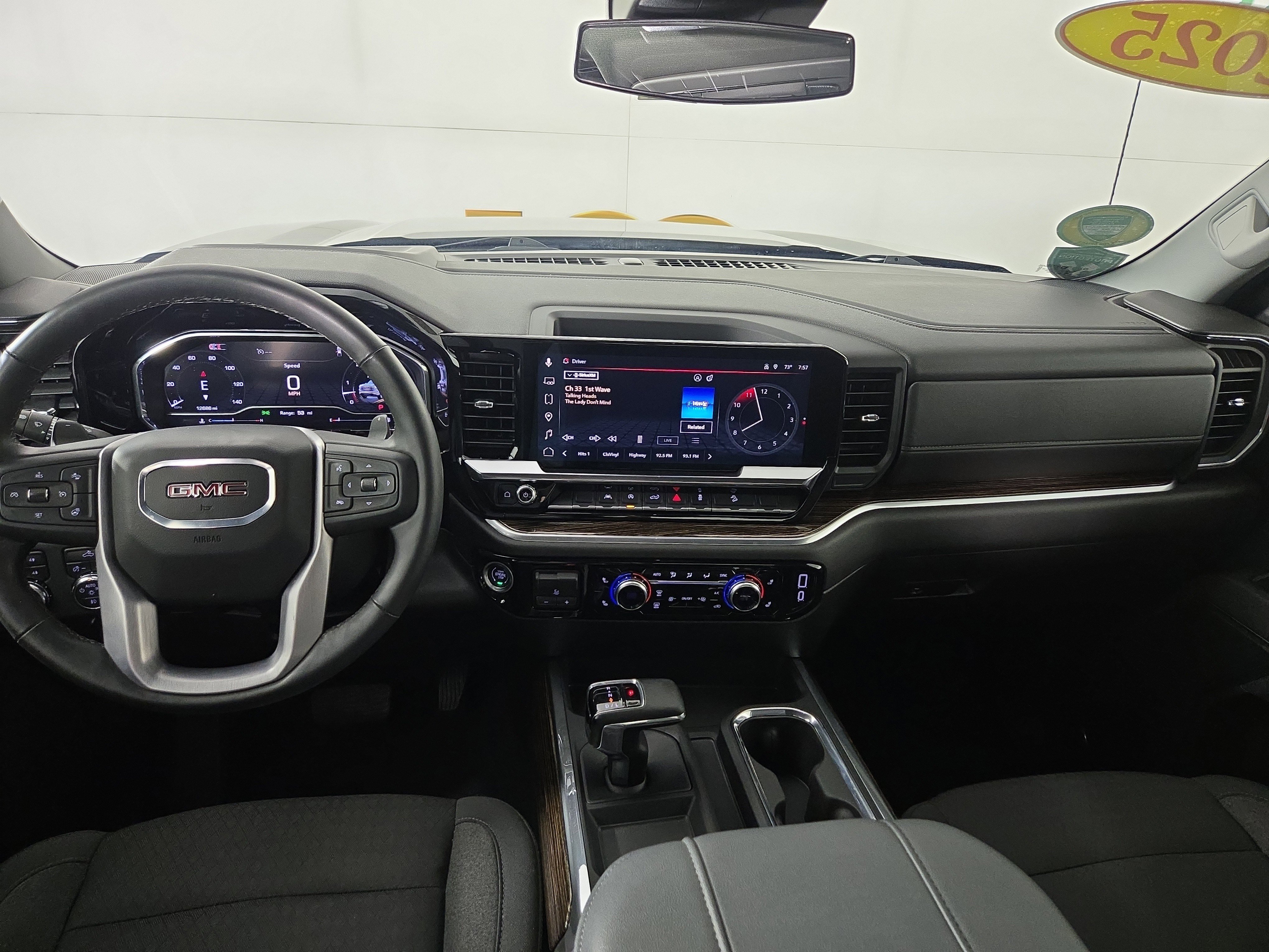 Certified 2025 GMC Sierra 1500 Elevation AWD/4WD image 13