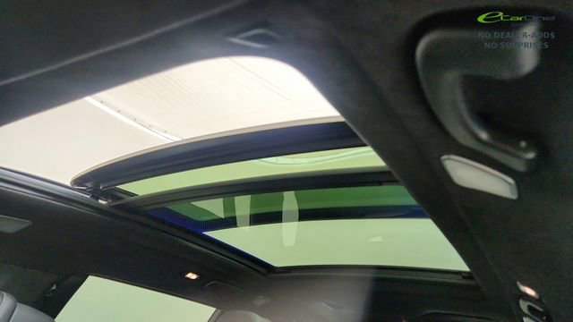 Used 2024 BMW X7 xDrive40i w/ Executive Package AWD/4WD image 59