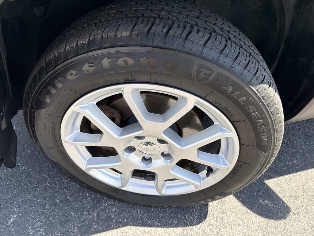 Used 2021 Jeep Renegade Limited AWD/4WD image 10