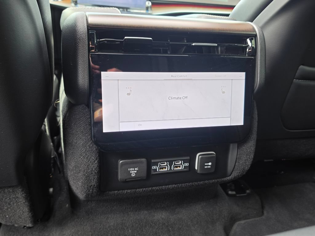 Used 2025 Jeep Grand Wagoneer 4WD w/ 8-Passenger Seating Package image 35
