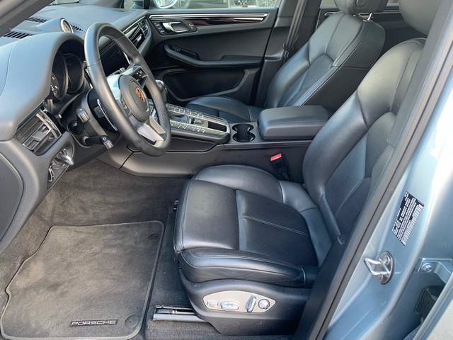 Used 2020 Porsche Macan AWD/4WD image 8