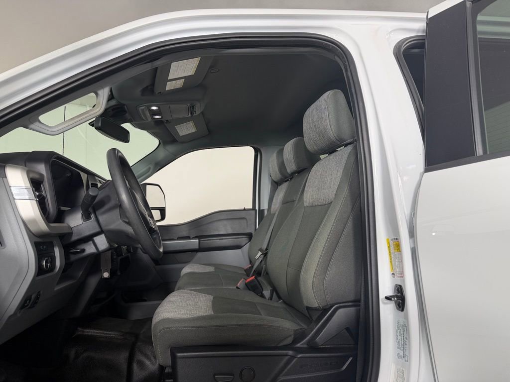 Used 2023 Ford F350 XLT AWD/4WD image 21