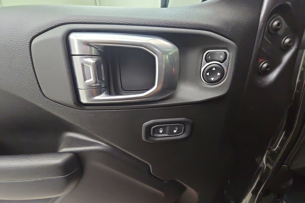 Used 2024 Jeep Wrangler Sport AWD/4WD image 14