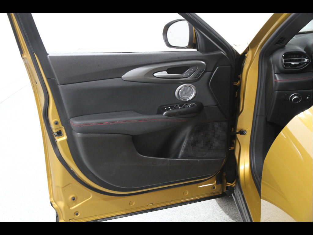 Used 2023 Dodge Hornet GT Plus image 4