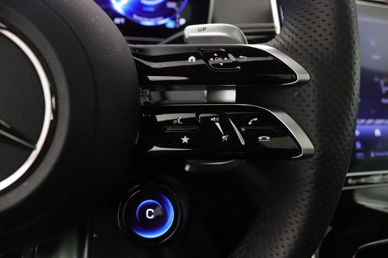 Used 2023 Mercedes-Benz EQE AMG 4MATIC Sedan image 15