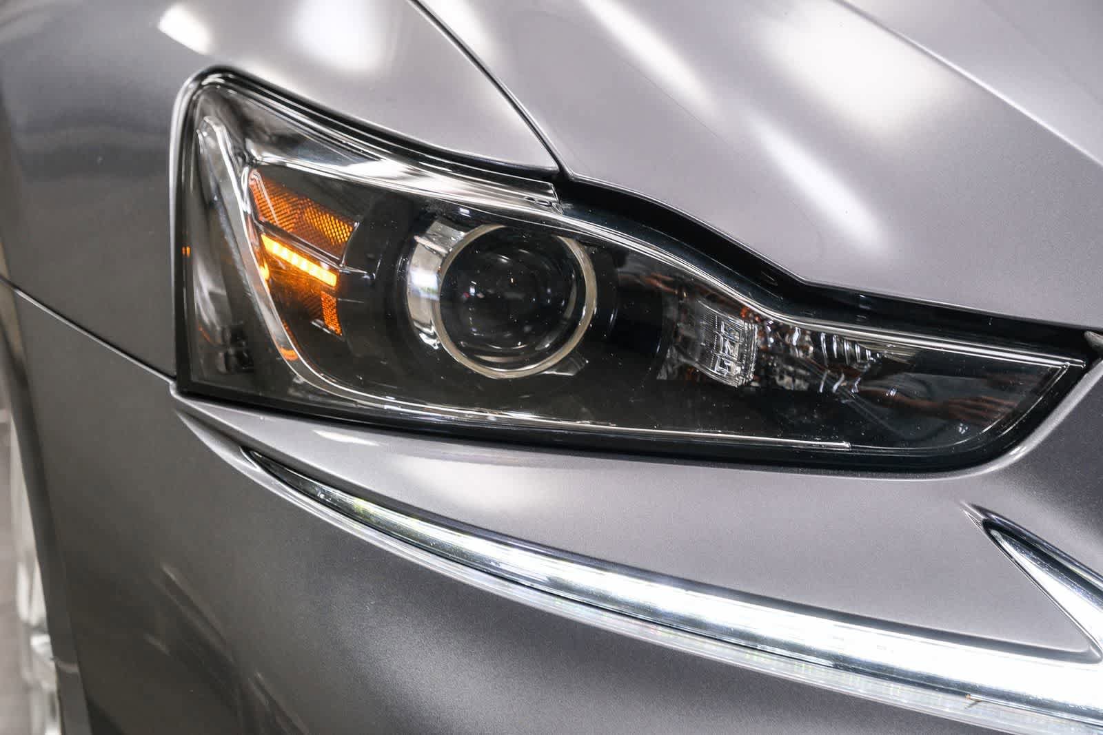 Used 2018 Lexus IS 300 F Sport AWD/4WD image 13