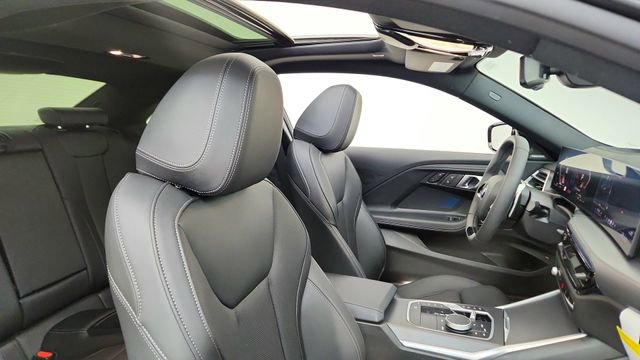 Used 2025 BMW 230i xDrive Coupe image 21