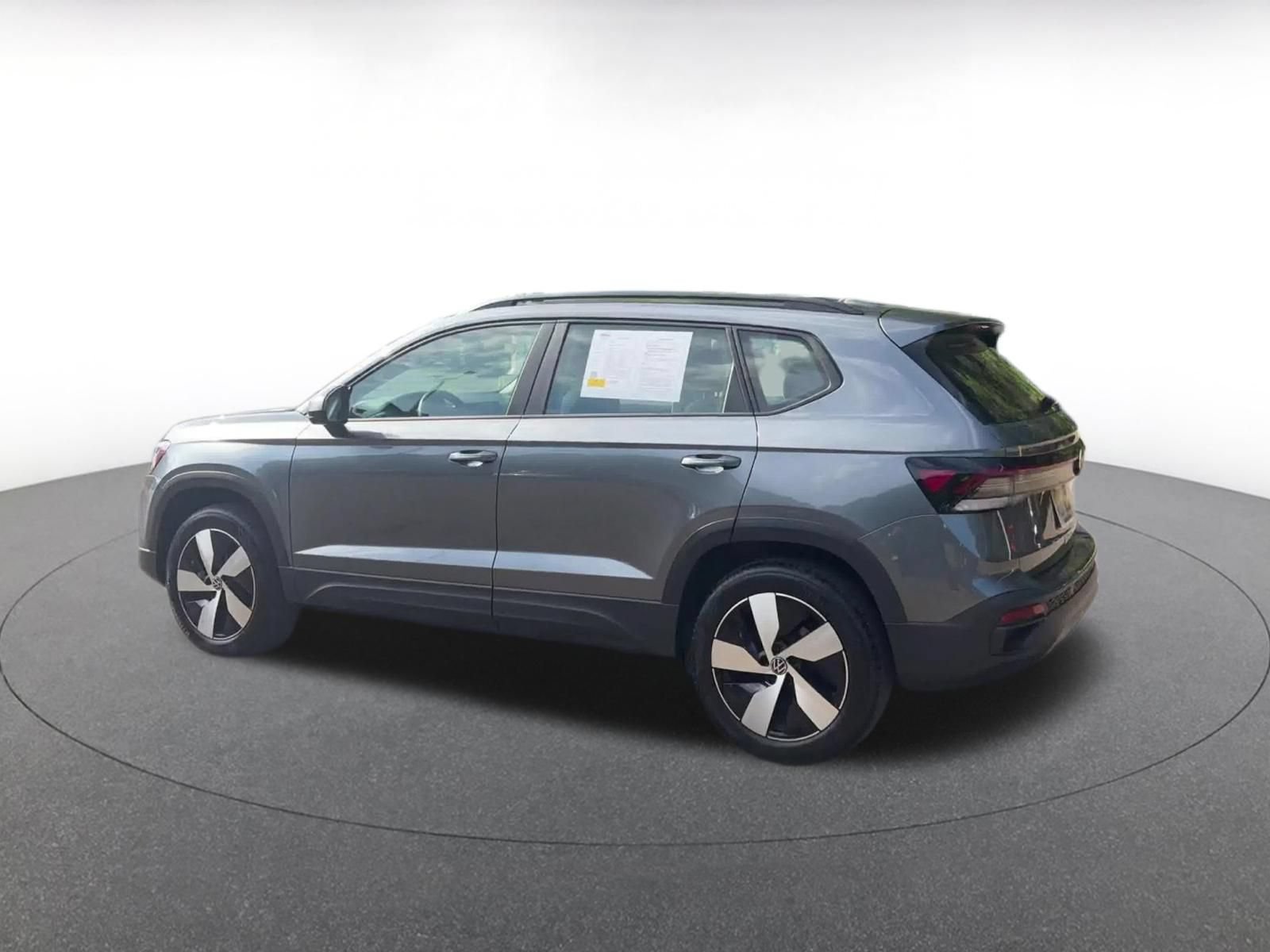 Used 2026 Volkswagen Taos S AWD/4WD image 10