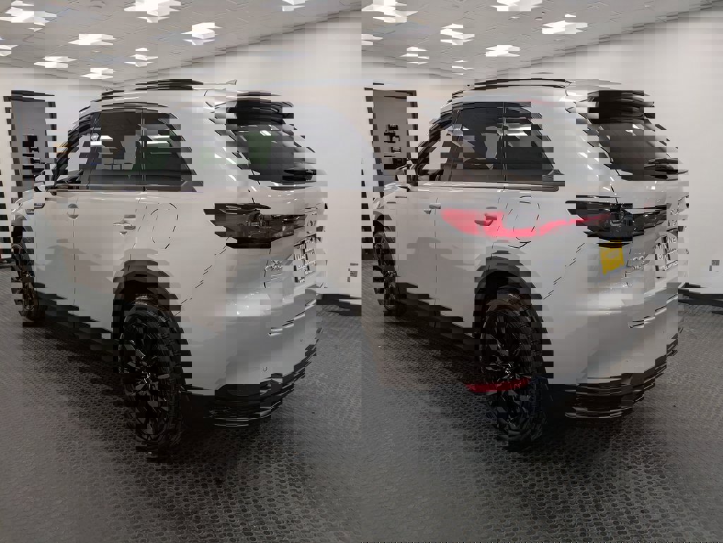 Certified 2025 MAZDA CX-90 3.3 Turbo w/ Premium Sport Pkg image 6