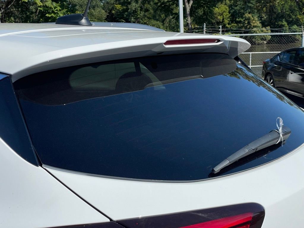 Used 2022 Buick Encore GX Essence image 28