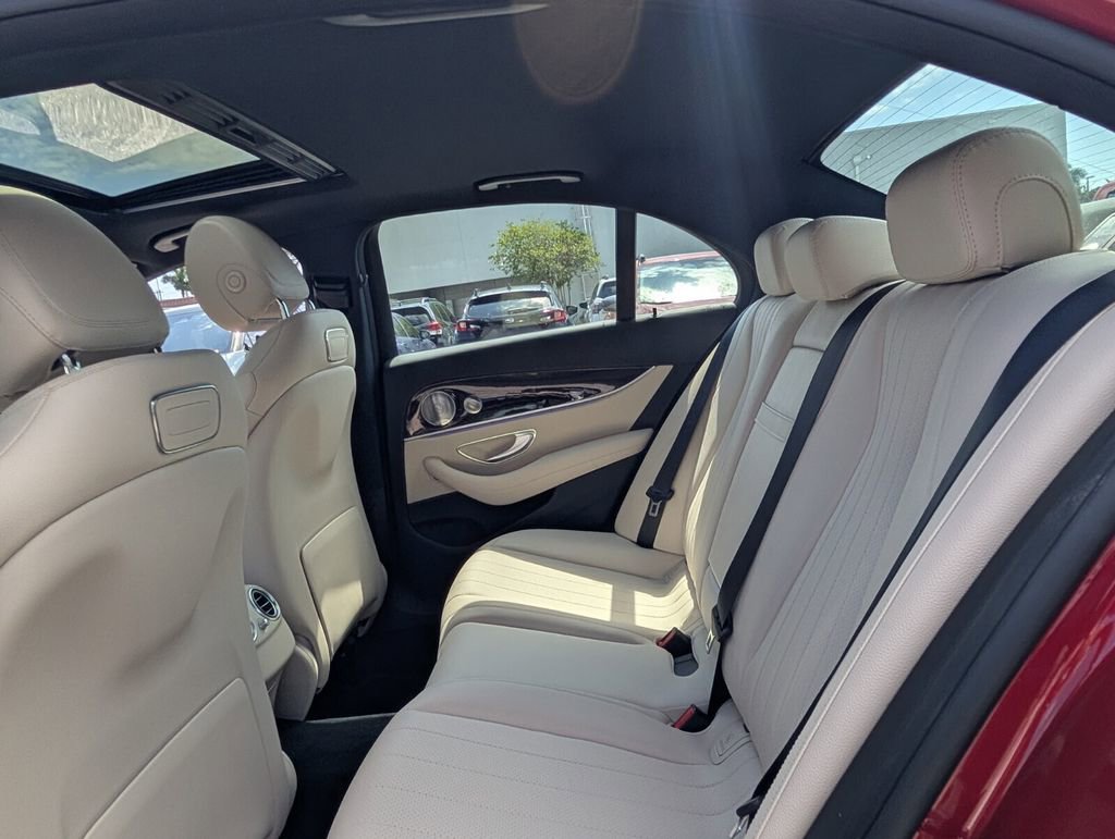 Used 2019 Mercedes-Benz E 300 image 12