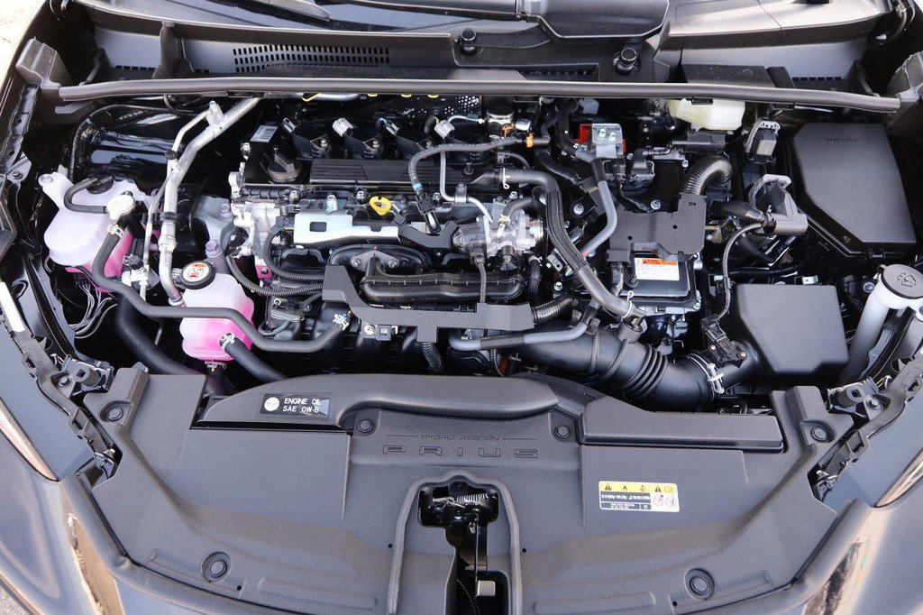 New 2026 Toyota Prius XLE image 28