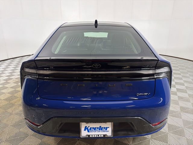 Used 2025 Toyota Prius Plug-In Hybrid w/ Limited Premium Package image 6