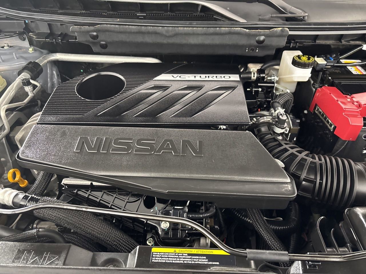 Used 2025 Nissan Rogue Platinum image 34