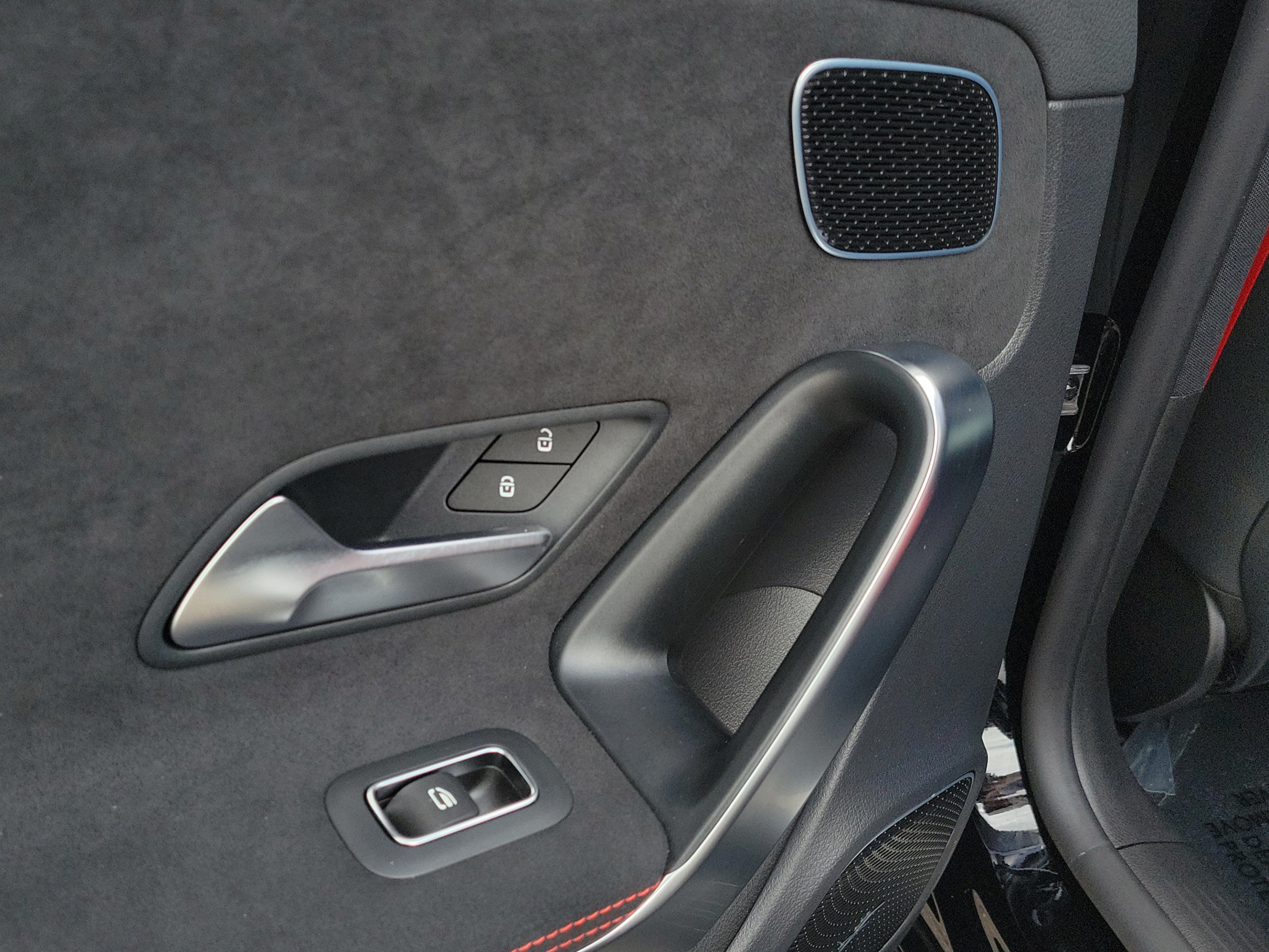 Certified 2025 Mercedes-Benz CLA 35 AMG 4MATIC image 8