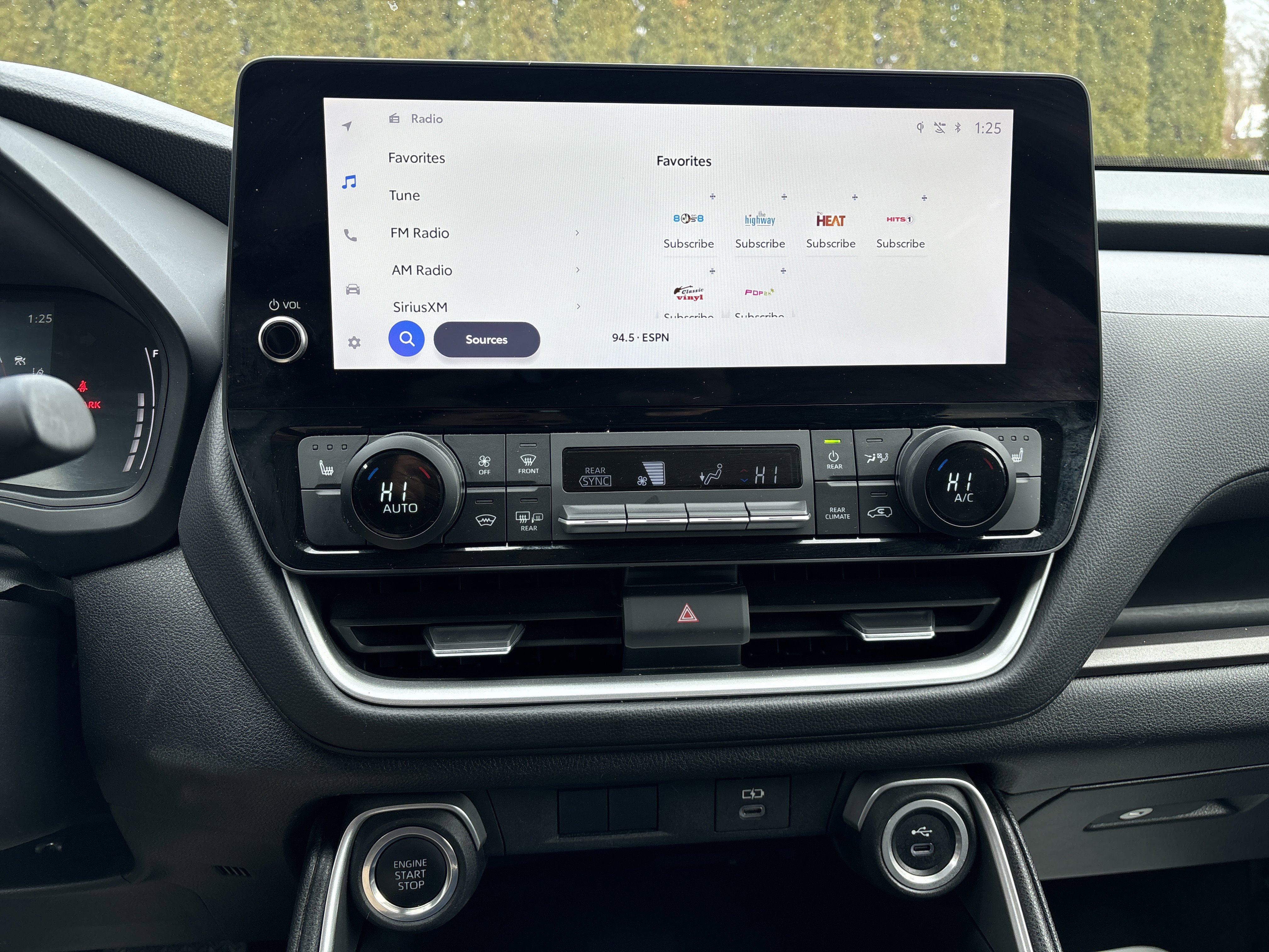 Used 2025 Toyota Grand Highlander AWD image 26