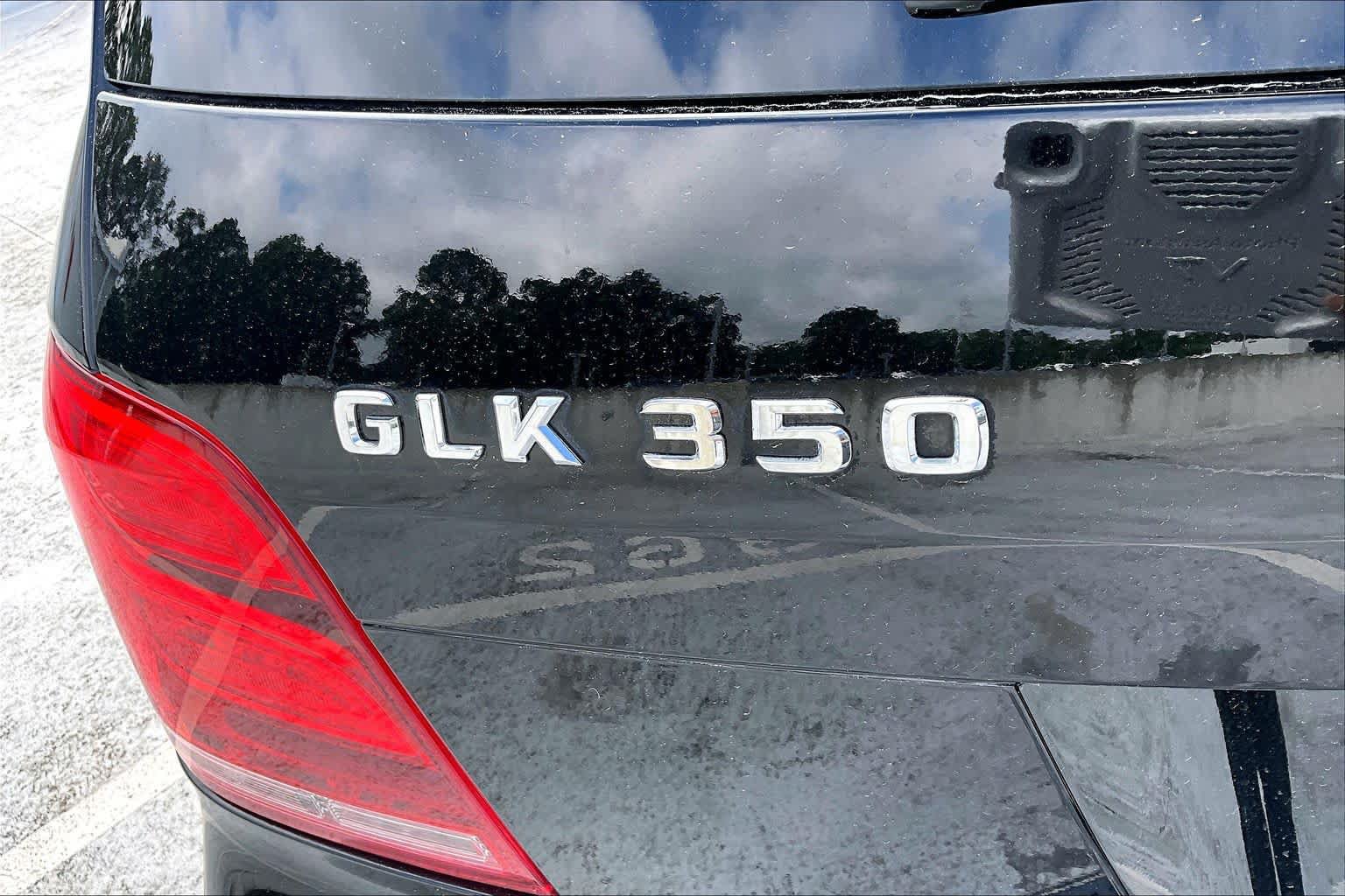 Used 2015 Mercedes-Benz GLK 350 4MATIC image 30
