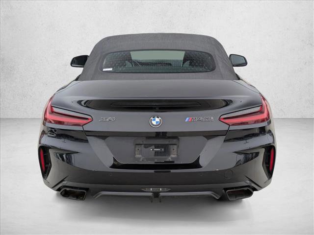 Used 2025 BMW Z4 M40i w/ Edition RWD image 6